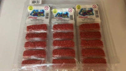 Imagen de Brillantina Roja X 5 Sobres X 20 Blister