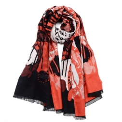 Imagen de Ruana Figuras C/flecos 70x180 Cm Skora