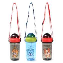 Imagen de Botella Infantil Con Cuerda Y Pico 400 Ml
