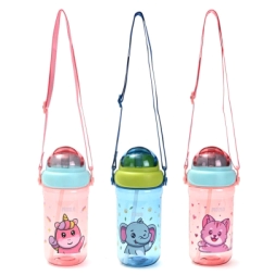 Imagen de Botella Infantil Con Cuerda Y Pico 400 Ml